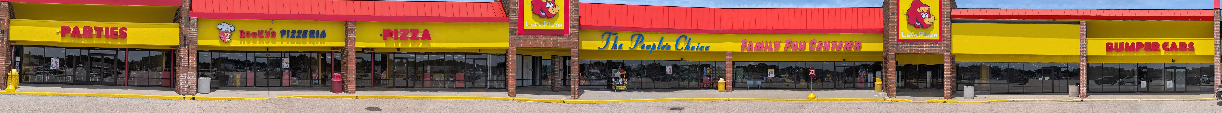 The People's Choice Family Fun Center storefront in Waukegan